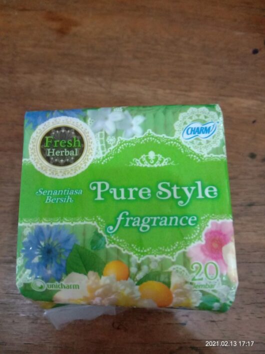 Pantyliners charm pure style 20 pads - Image 2